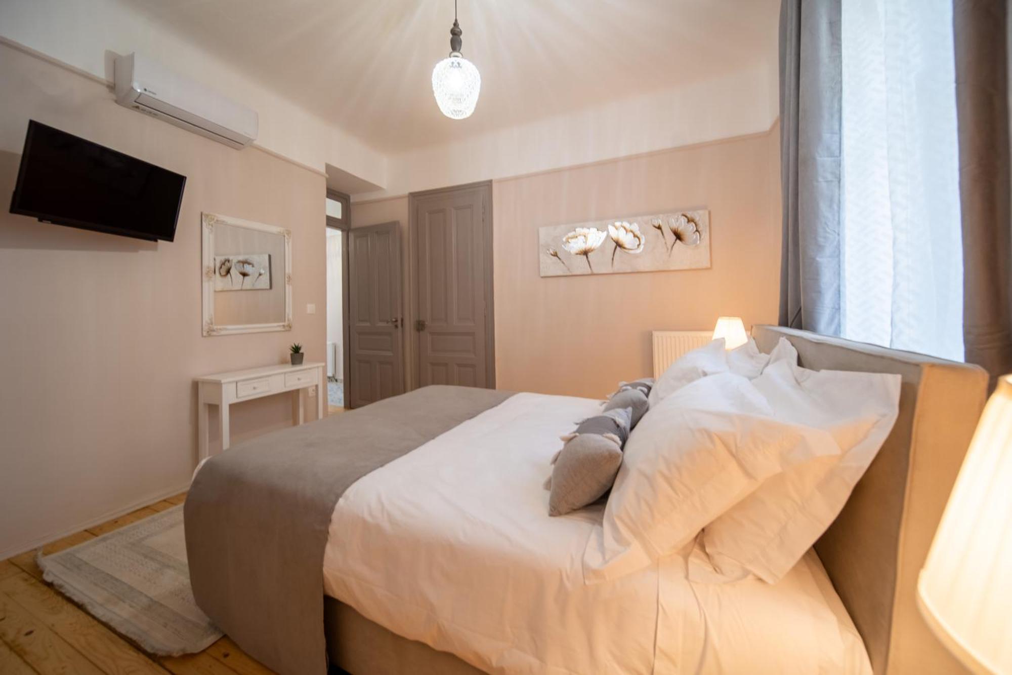 Appartement Oikia Tripodon à Athènes Extérieur photo