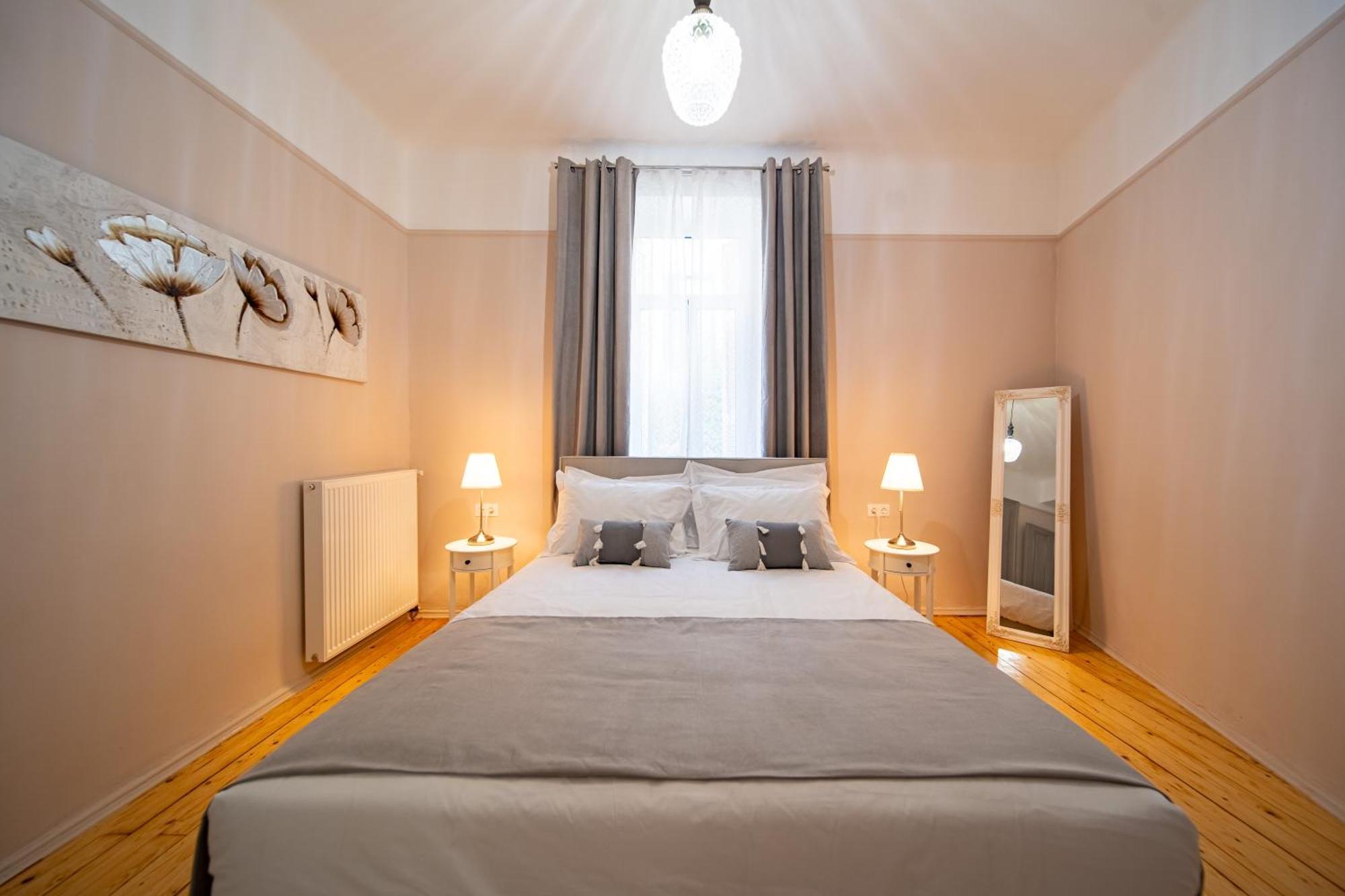 Appartement Oikia Tripodon à Athènes Extérieur photo