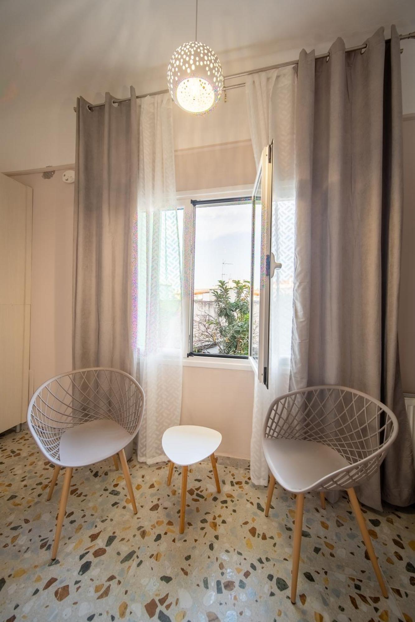 Appartement Oikia Tripodon à Athènes Extérieur photo