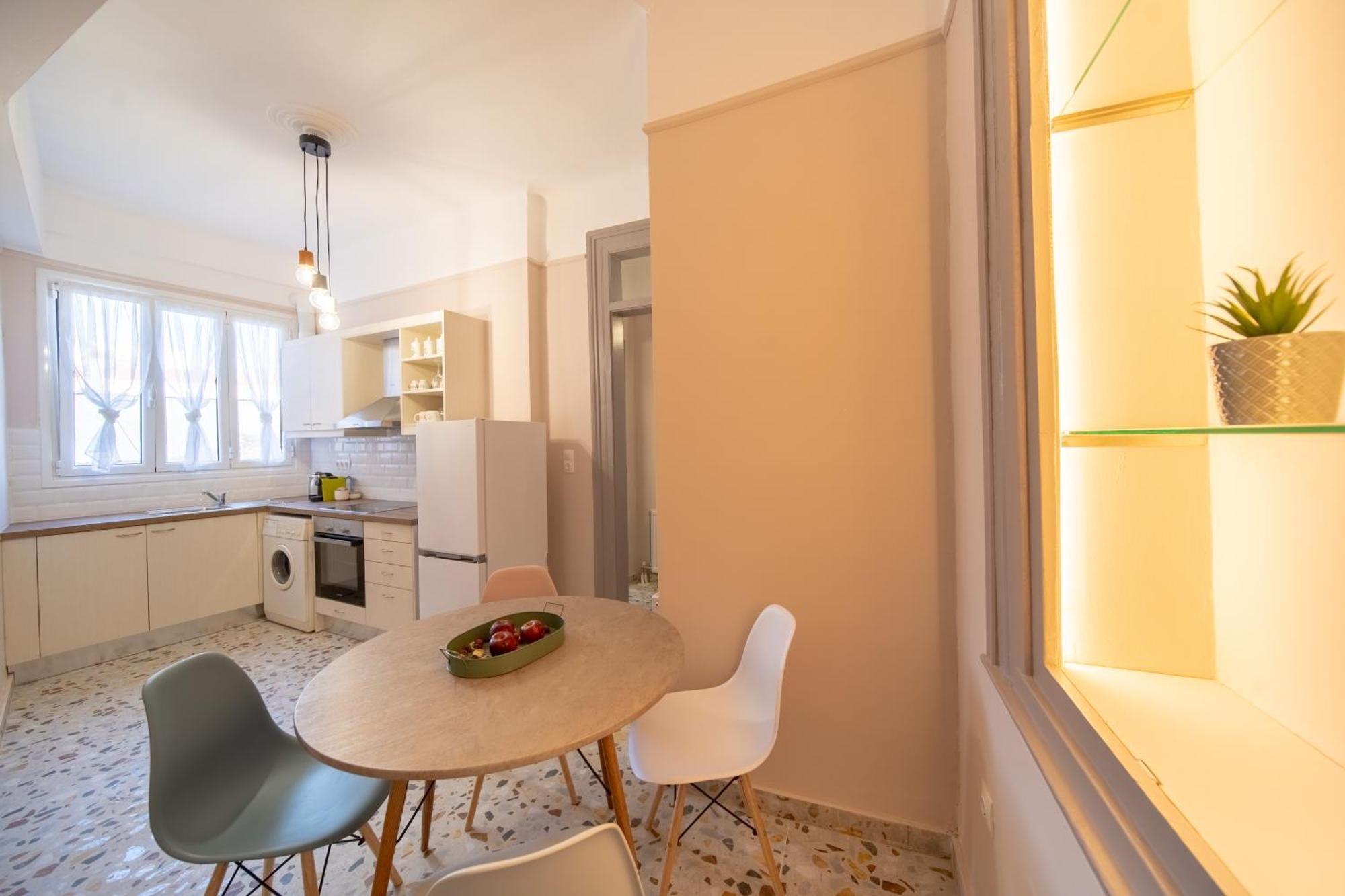 Appartement Oikia Tripodon à Athènes Extérieur photo