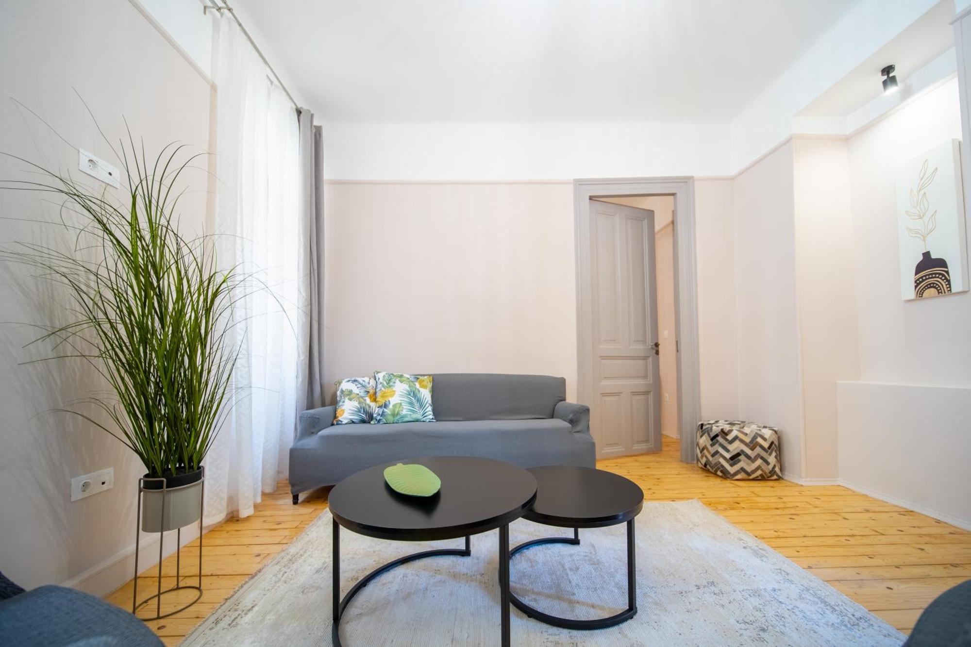 Appartement Oikia Tripodon à Athènes Extérieur photo